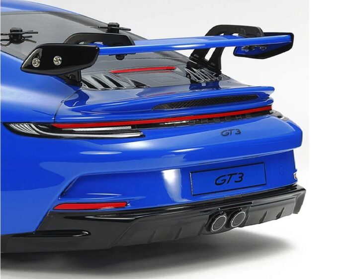 Tamiya Porsche 911 GT3 (992) 1/10 4WD Electric Touring Car Kit - Image 4